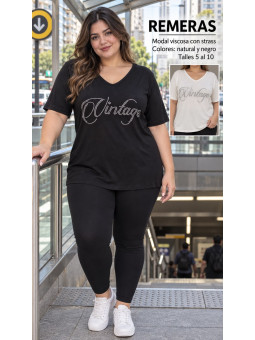 Remera con Strass